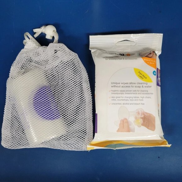 Medela Pump In Style Advanced Breast Pump with Bag & Other Accessories - Picture 6 of 12